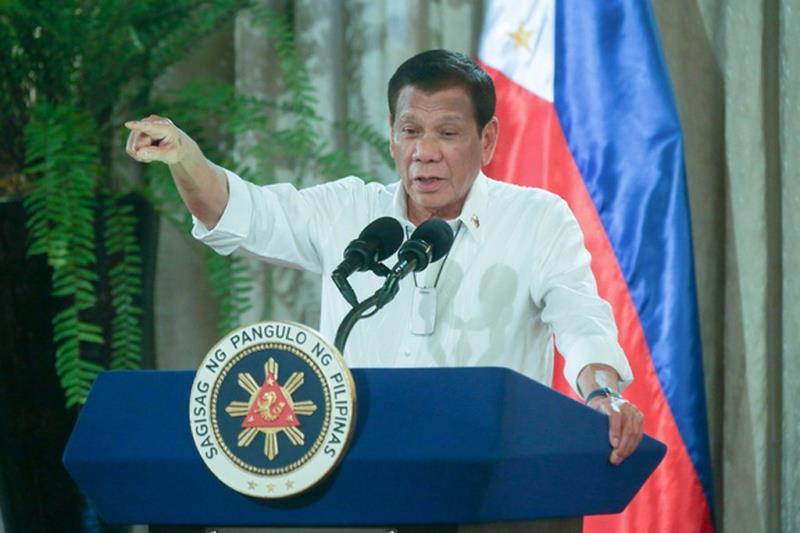 Tổng thống Philippines ra lệnh bắn bất cứ ai chống phá lệnh phong tỏa Covid-19